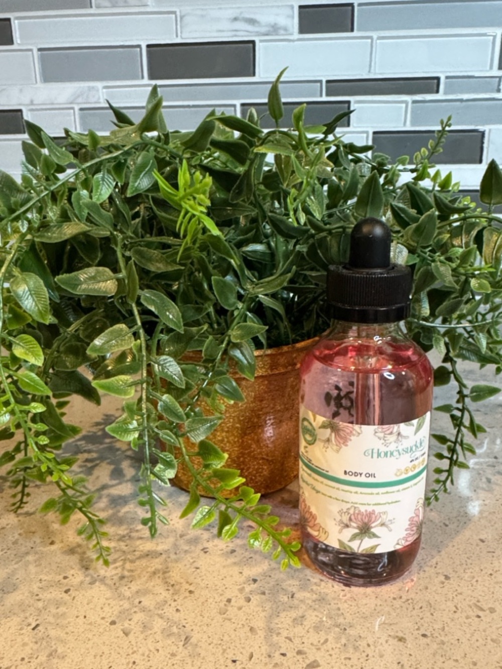 HONEY SUCKLE BODY OIL